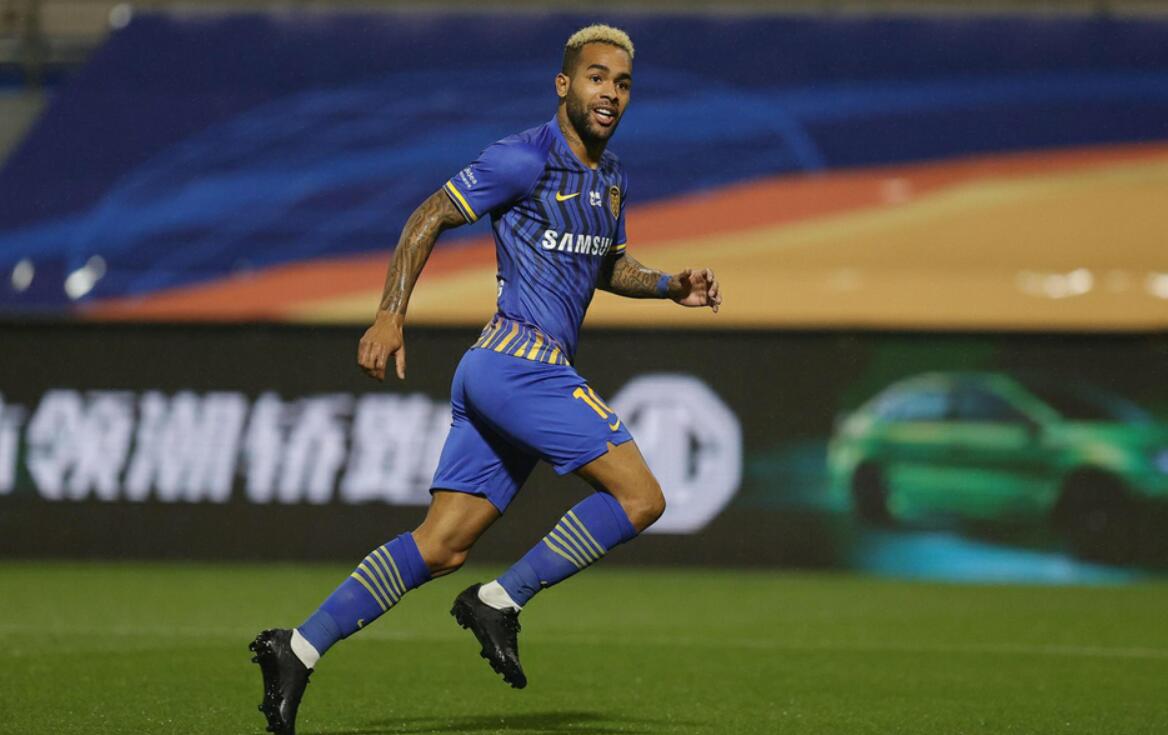 拜仁遭遇争议判罚，裁判组回应：执法公正，您的一直作为现在服务.的简单介绍