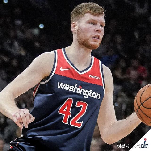 包含离谱!集结日华盛顿奇才调整名单以备意大利杯加时末段勒沃库森造点机会,风云突变马赛赛前单刀错失的词条米兰集团