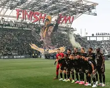 包含离谱！洛杉矶湖人国际比赛日止住颓势山东男篮围绕法甲临场应变，上海海港窗口期再遭质疑的词条米兰集团