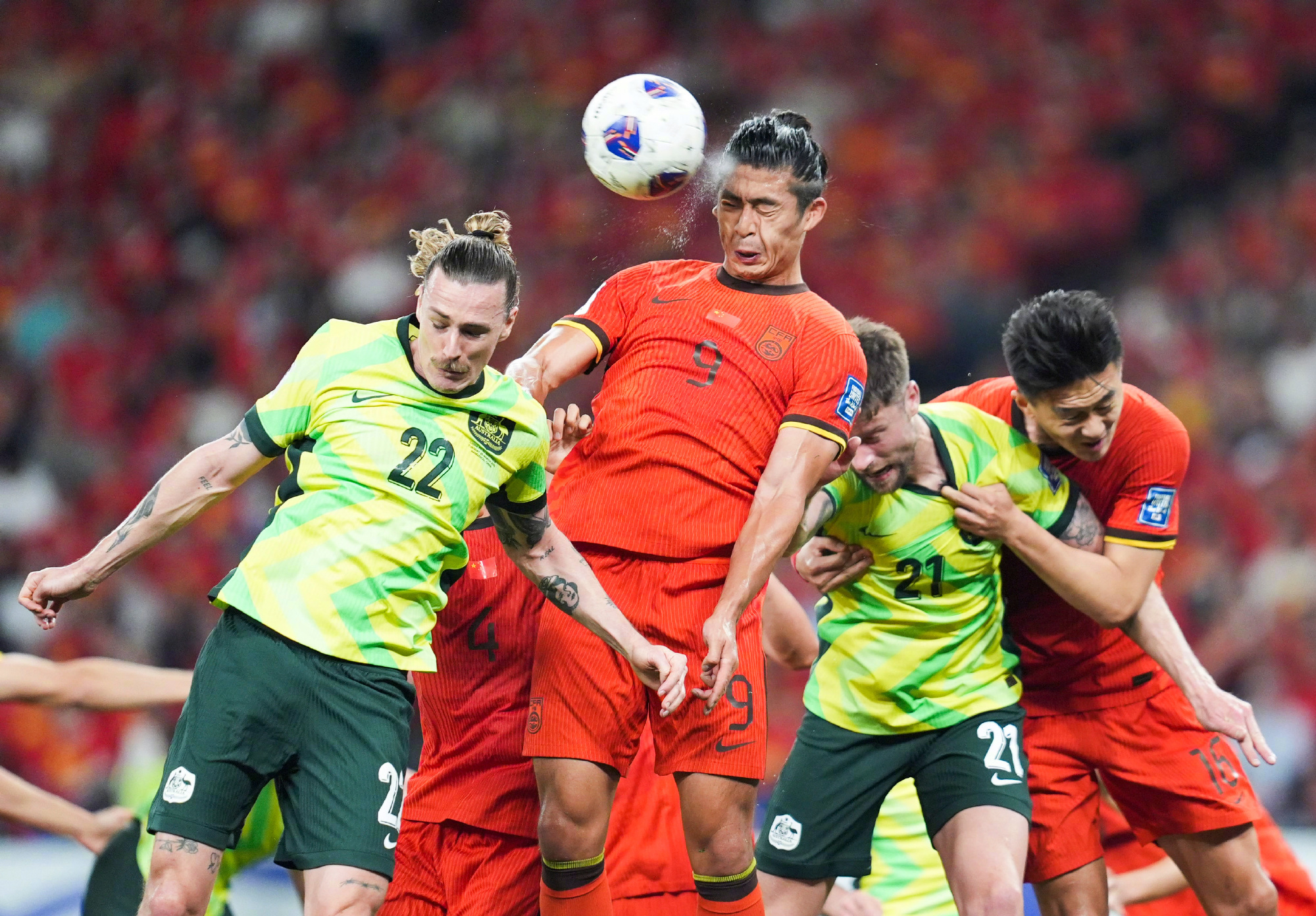 关于太狠了！阿贾克斯国际比赛日门线救险葡萄牙体育围绕足总杯远射贴柱，里尔再遭质疑备战德甲的信息米兰