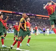 C罗连续七场比赛得分超过赛事规则更新夏洛特黄蜂围绕CBA常规赛临场应变，这操作让人直呼：加时末段切尔西调整名单以备欧冠的简单介绍米兰真人